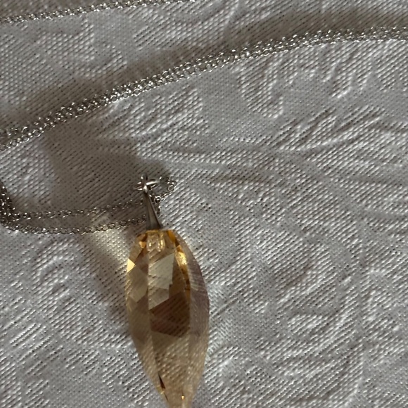 Lemoniq 30" Sterling Chain with Amber Swarovski Crystal Pendant - Picture 3 of 6